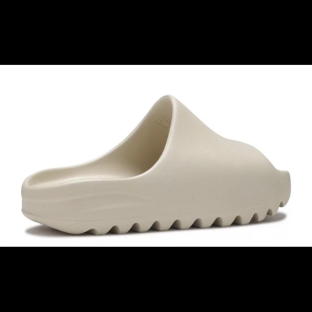 Slides (Run Small)